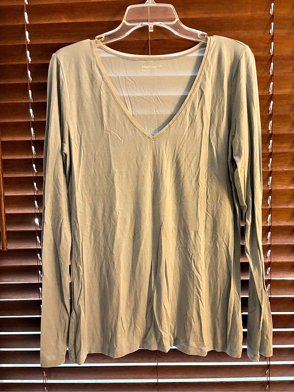 GapBody Women's light blue V-Neck Long Sleeve Tunic Size Large
